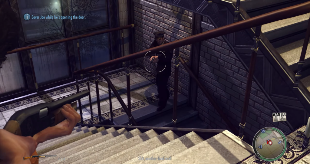 Персонаж целится из пистолета на лестнице в Mafia II