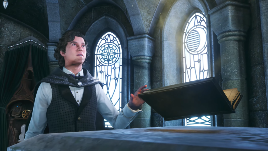 Ученик Хогвартса читает книгу в замке Hogwarts Legacy