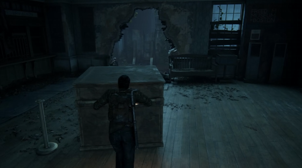 Джоэл из The Last of Us прячется за ящиком в музее