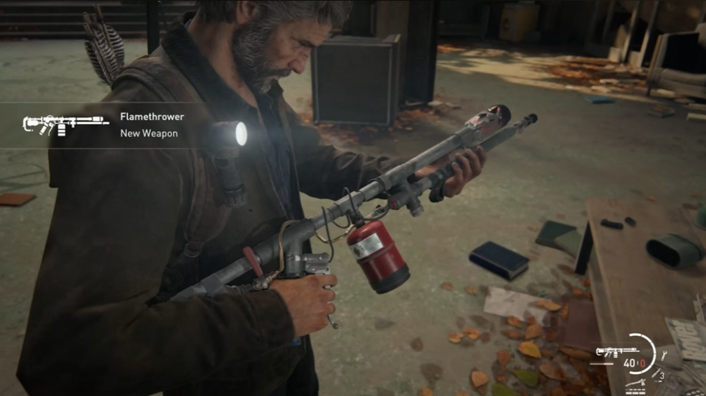 Джоэл из The Last of Us держит огнемёт в помещении