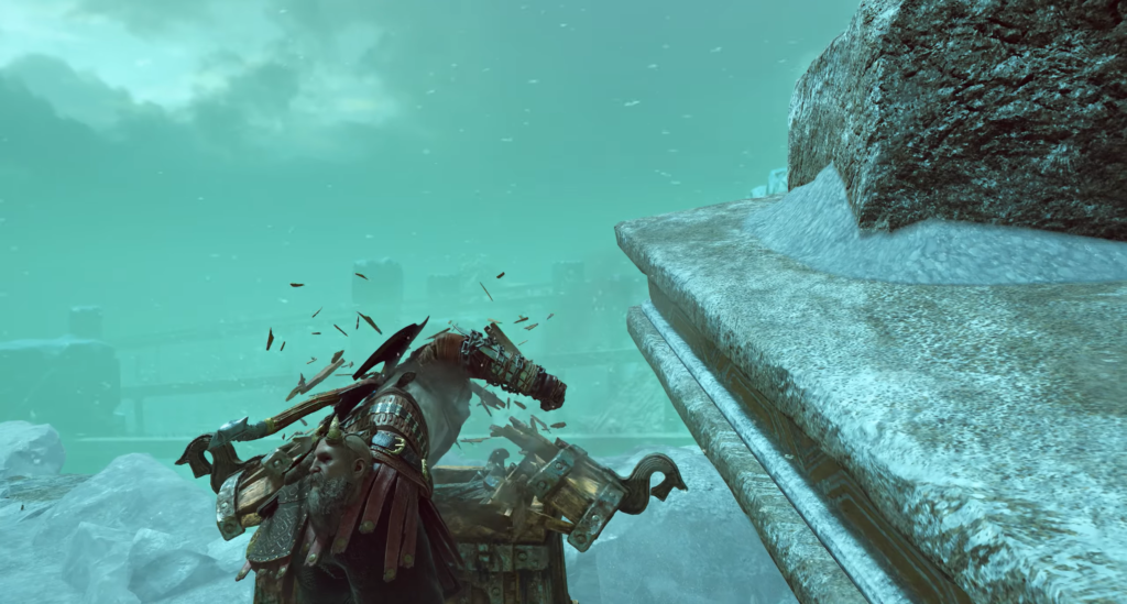 Кратос из God of War ломает сундук в снегу