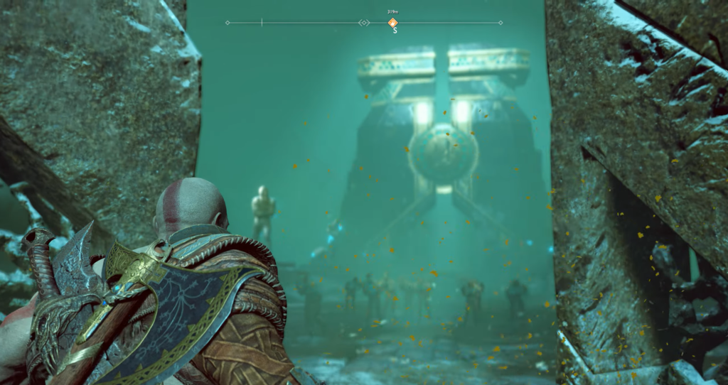 Кратос из God of War смотрит на ворота