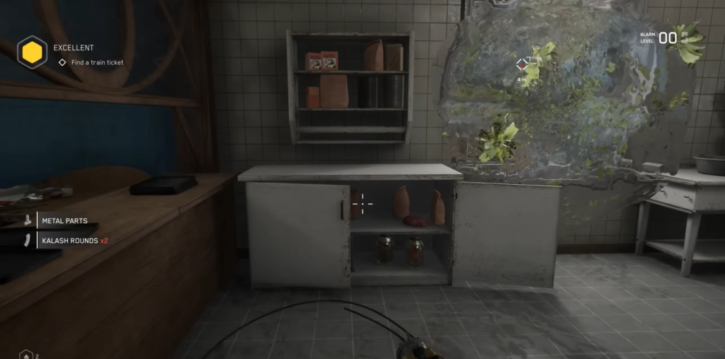 Игрок обыскивает шкафчики в заброшенной кухне игры Atomic Heart