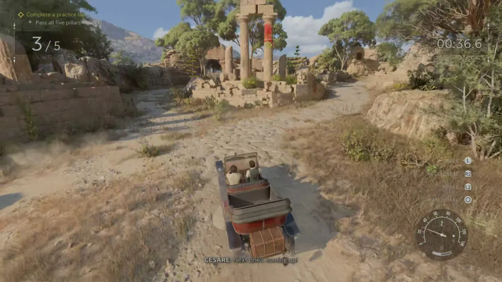 Машина едет по руинам в Uncharted 4