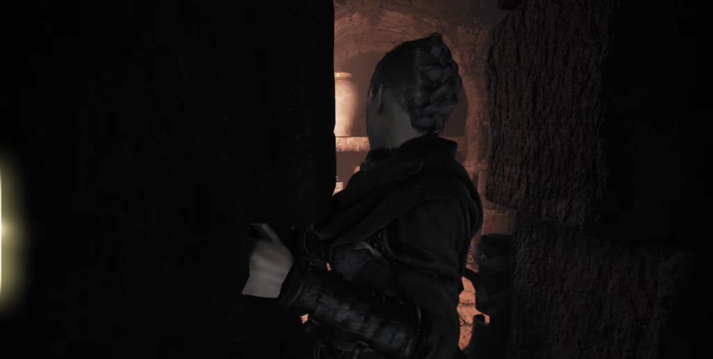 Леон Кеннеди из Resident Evil прячется в пещере